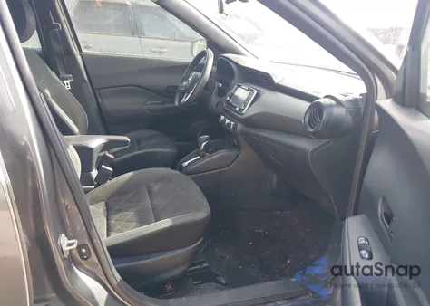 2019 Nissan Kicks S from USA, damaged, VIN 3N1CP5CU1KL565712